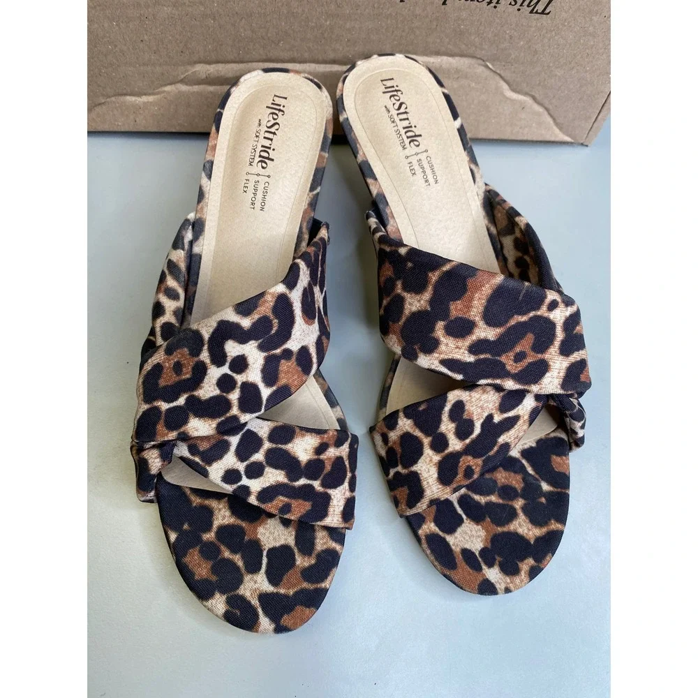 LifeStride Nori Womens Leopard Print Kitten Heel Sandals Mules Size 9M Brown